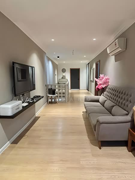 Minden Heights 2 Storey Semi-D untuk Untuk Dijual - RM 2,180,000, Mac 2026 - Corridor - PropertyGuru.com.my