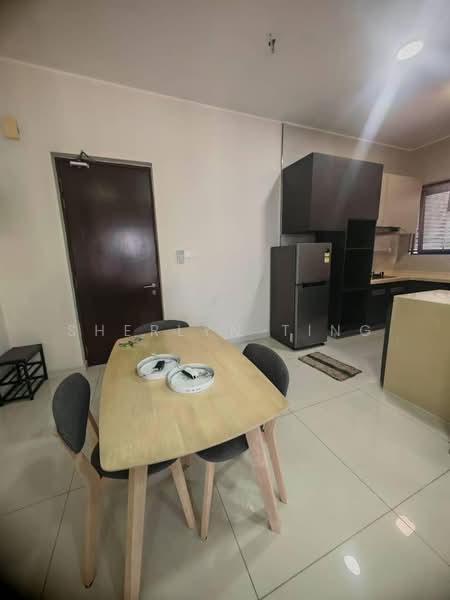 Amberside @ Country Garden Danga Bay untuk Untuk Disewa - RM 2,400 /bulan, Apr 2026 - Kitchen - PropertyGuru.com.my