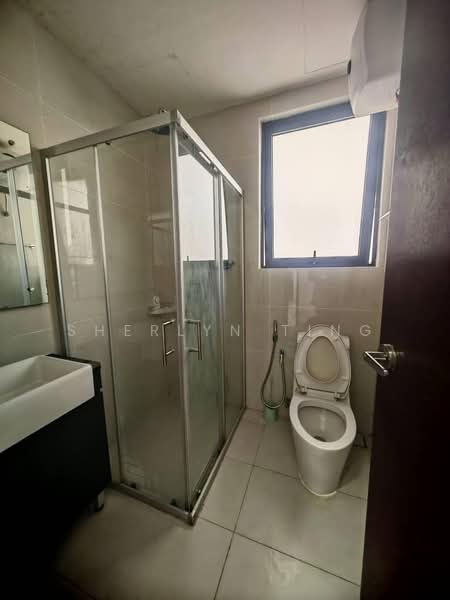 Amberside @ Country Garden Danga Bay untuk Untuk Disewa - RM 2,400 /bulan, Apr 2026 - Bathroom - PropertyGuru.com.my