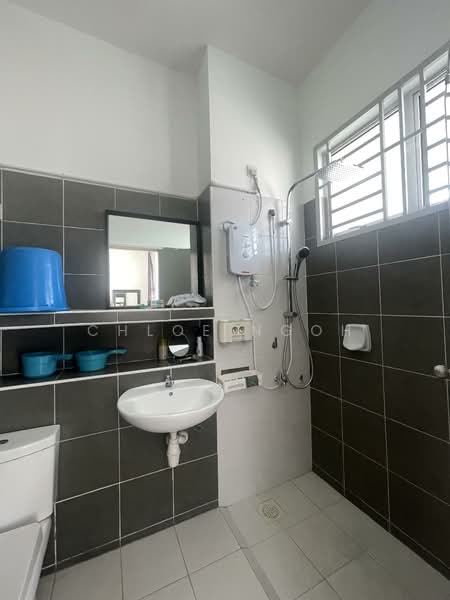 2-storey Terraced House for Rent in Iskandar Puteri (Nusajaya) (Johor) - Chloe Ngoh - Bathroom - PropertyGuru.com.my