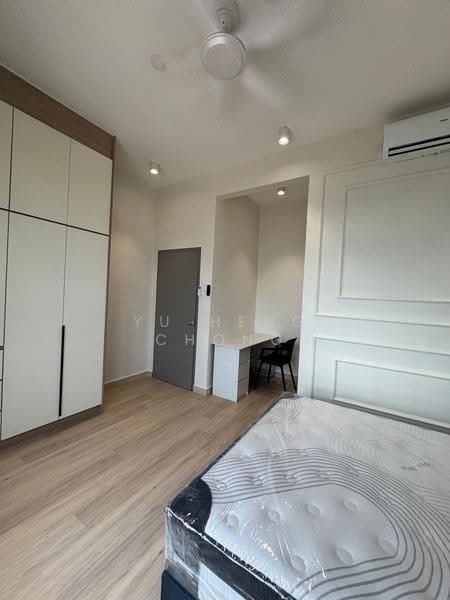 Apartment for Sale at D7 (D'Seven Lagoon Perdana) - Yu Heng Chong - PropertyGuru.com.my
