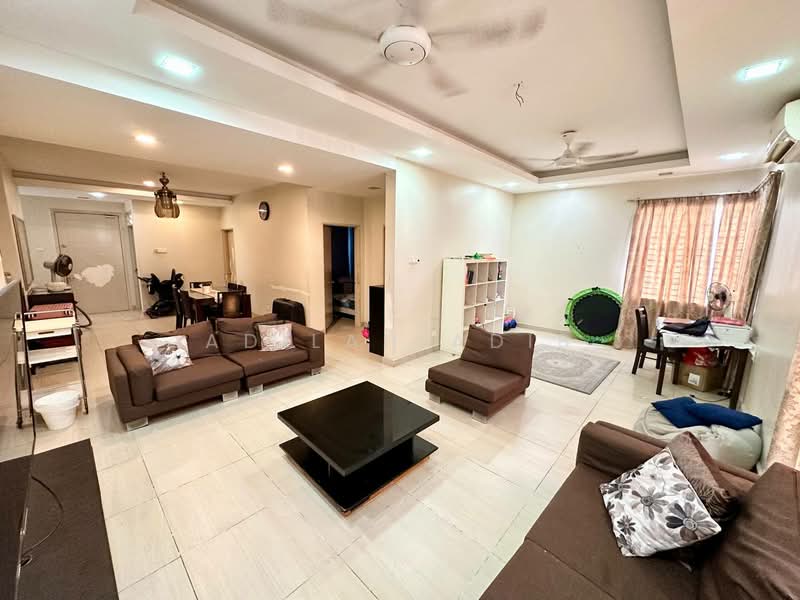 Platinum Hill PV 8 untuk Untuk Dijual - RM 580,000, Mac 2026 - Living Room - PropertyGuru.com.my