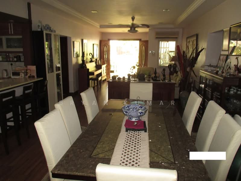 Bungalow for Sale in Petaling Jaya (Selangor) - Bryan Kumar - Dining Room - PropertyGuru.com.my