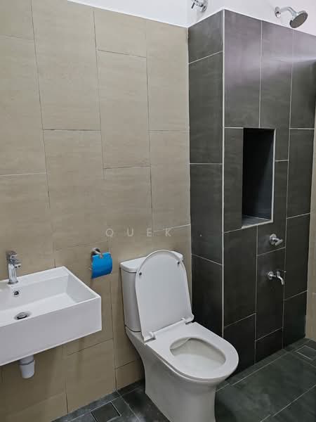Terraced House for Rent in Johor Bahru (Johor) - Quek . - Bathroom - PropertyGuru.com.my