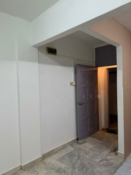 Apartment for Rent at Teratai Mewah Apartment Block 4 & 6 - Johnny Lim - Entrance - PropertyGuru.com.my