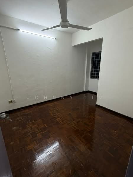 Apartment for Rent at Teratai Mewah Apartment Block 4 & 6 - Johnny Lim - Interior - PropertyGuru.com.my