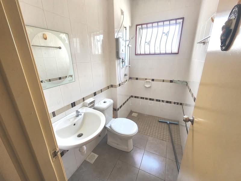 Rumah Berkembar untuk Disewa di Seremban (Negeri Sembilan) - Vivian Liong - Bathroom - PropertyGuru.com.my