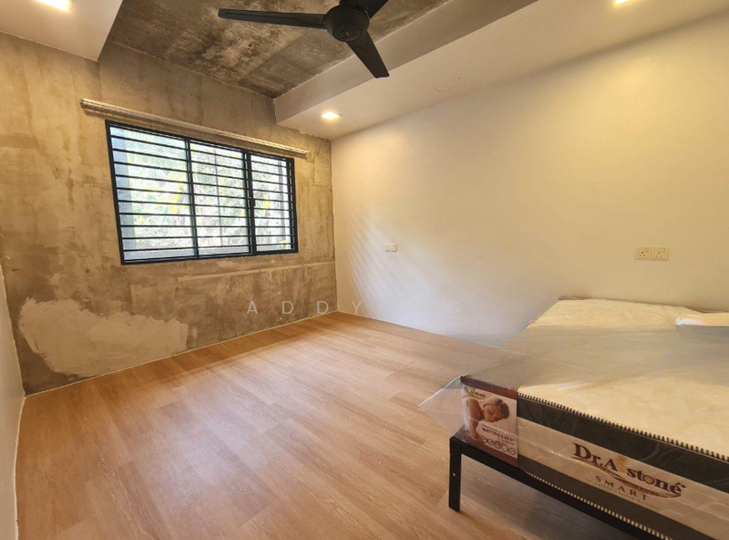 Taman Taynton View untuk Untuk Dijual - RM 840,000, Mac 2026 - Bedroom - PropertyGuru.com.my