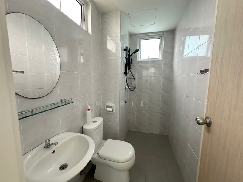Condominium for Sale at i-Santorini - Minggie . - Bathroom - PropertyGuru.com.my