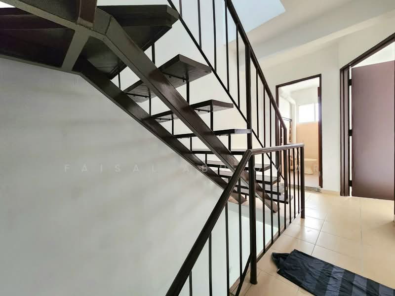 2-storey Terraced House for Sale in Segambut (Kuala Lumpur) - Faisal Abu Omar - Corridor - PropertyGuru.com.my
