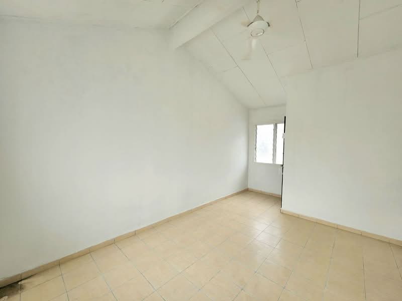 2-storey Terraced House for Sale in Segambut (Kuala Lumpur) - Faisal Abu Omar - Interior - PropertyGuru.com.my