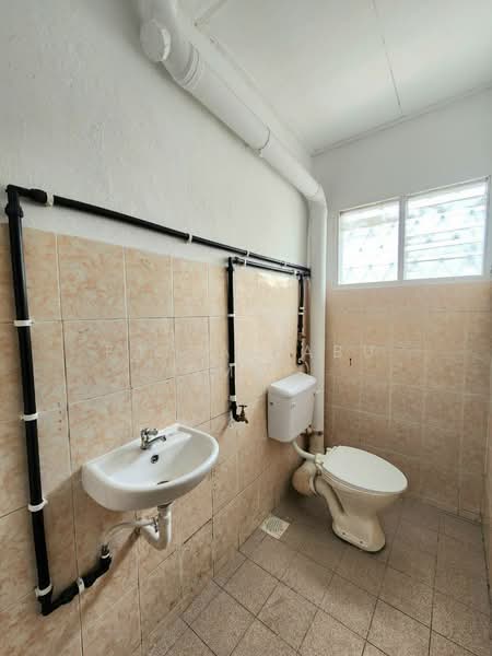 2-storey Terraced House for Sale in Segambut (Kuala Lumpur) - Faisal Abu Omar - Bathroom - PropertyGuru.com.my