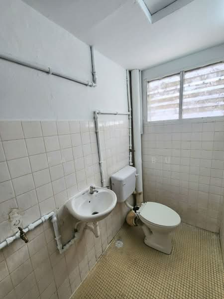 2-storey Terraced House for Sale in Segambut (Kuala Lumpur) - Faisal Abu Omar - Bathroom - PropertyGuru.com.my