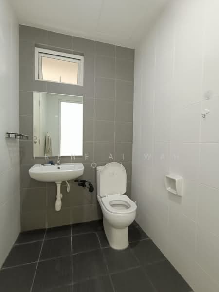 SummerSkye Residences untuk Untuk Disewa - RM 2,200 /bulan, Mac 2026 - Bathroom - PropertyGuru.com.my