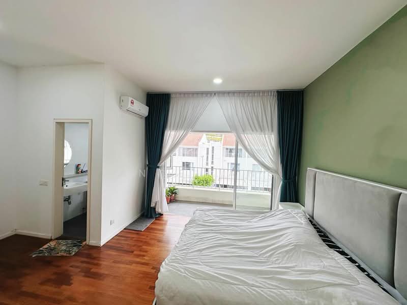 3-storey Terraced House for Rent in Tamansari (Rawang) - Angel Ang - Bedroom - PropertyGuru.com.my