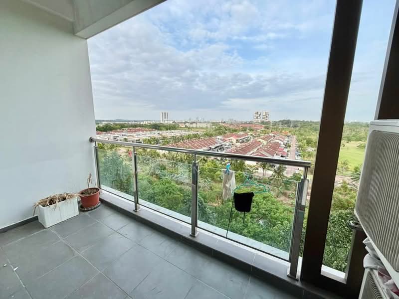 Service Residence for Sale at D'Inspire Residence (Inspira Bestari) - Jason Sim - Balcony - PropertyGuru.com.my
