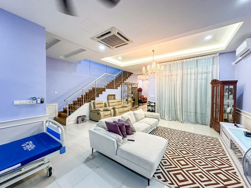 2-storey Terraced House for Sale in Denai Alam (Shah Alam) - Nur Alia Omar - Living Room - PropertyGuru.com.my