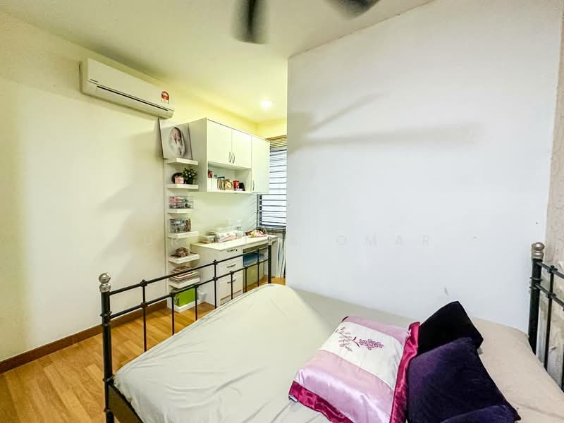 2-storey Terraced House for Sale in Denai Alam (Shah Alam) - Nur Alia Omar - Bedroom - PropertyGuru.com.my