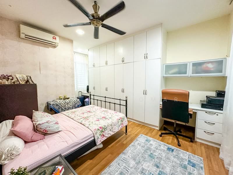 2-storey Terraced House for Sale in Denai Alam (Shah Alam) - Nur Alia Omar - Bedroom - PropertyGuru.com.my