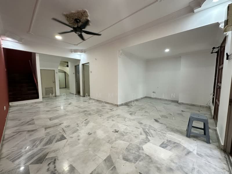 For Sale - Taman Pinggiran Usj