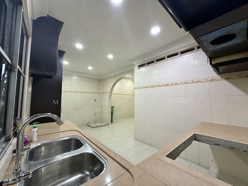 For Sale - Taman Pinggiran Usj