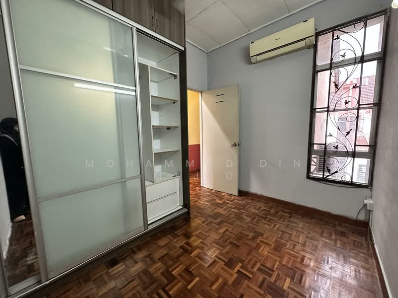 For Sale - Taman Pinggiran Usj