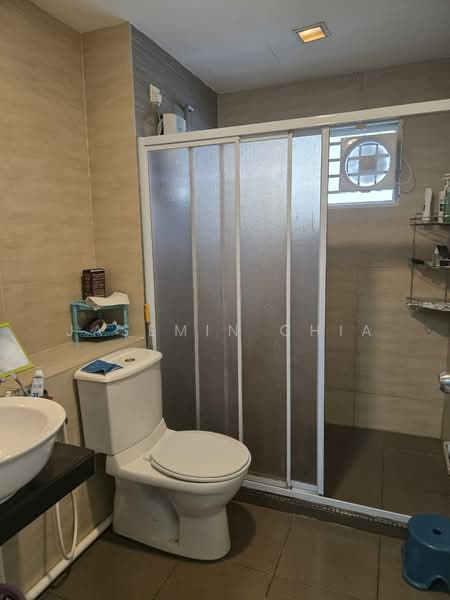 Terraced House for Sale in Taman Fadason (Kepong) - Jasemin Chia - Bathroom - PropertyGuru.com.my