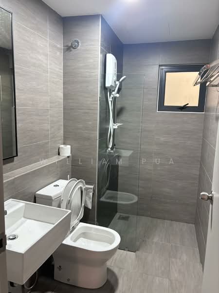 Service Residence for Rent at Maya Bay Residences @ Gamuda Cove - William Pua - Bathroom - PropertyGuru.com.my