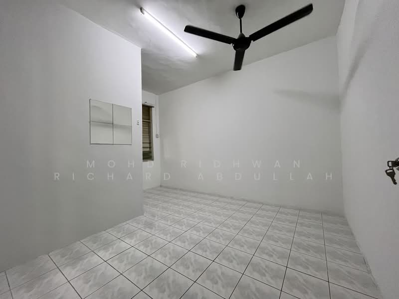 2-storey Terraced House for Rent in Bandar Baru Salak Tinggi (Sepang) - Mohd Ridhwan Richard Abdullah - Interior - PropertyGuru.com.my