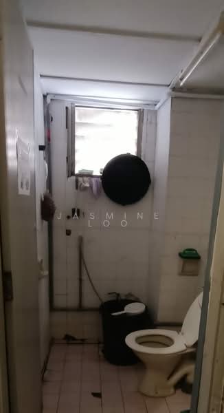 Apartment for Sale at Vista Angkasa - Jasmine Loo - Bathroom - PropertyGuru.com.my