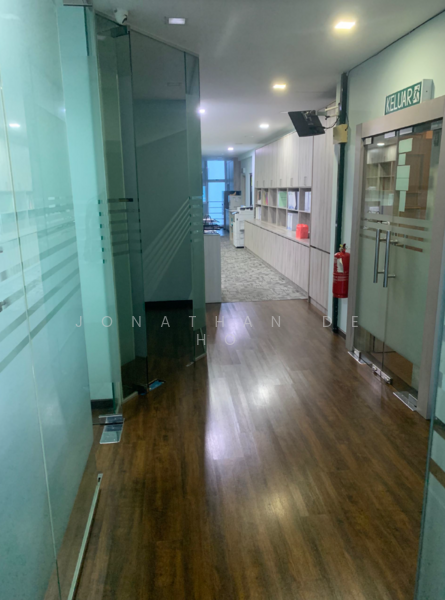 Office for Rent in Kayu Ara (Selangor) - Jonathan De Ho - Corridor - PropertyGuru.com.my