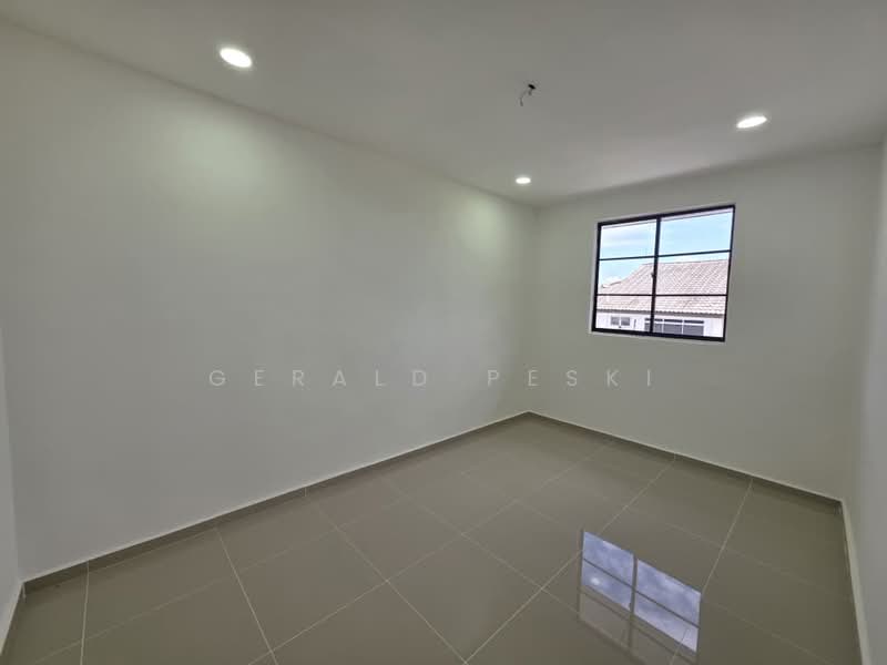 Semi-Detached House for Sale in Taman Chenggal (Kulim) - Gerald Peski - Interior - PropertyGuru.com.my