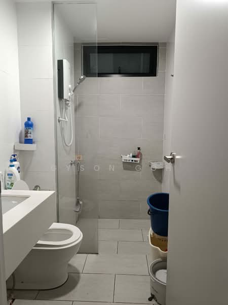 Vertu Resort untuk Untuk Disewa - RM 2,300 /bulan, Mac 2026 - Bathroom - PropertyGuru.com.my
