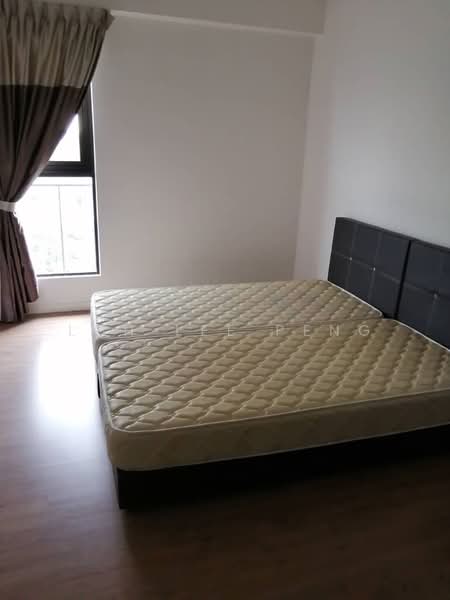 Apartment for Rent at The WaterEdge (Pinggiran Air) - Loh Lee Peng - Bedroom - PropertyGuru.com.my