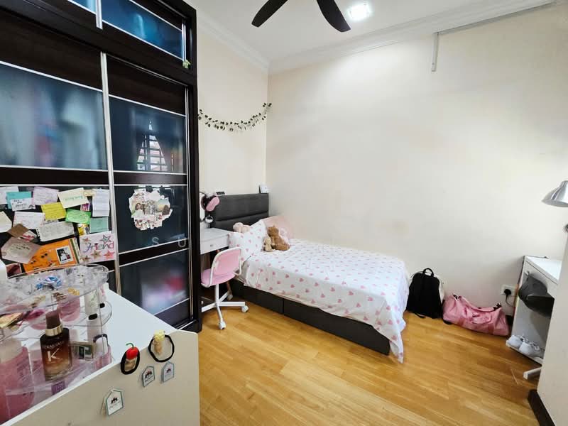 2-storey Terraced House for Sale in Bandar Kinrara (Selangor) - SUNNY YONG - Bedroom - PropertyGuru.com.my
