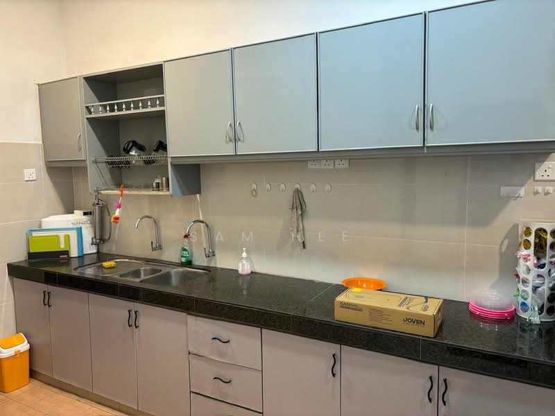 1-storey Terraced House for Sale in Seremban (Negeri Sembilan) - Sam Hee - Kitchen - PropertyGuru.com.my