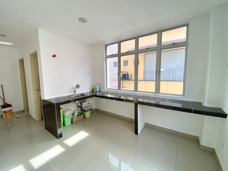 Taman Kajang Mewah untuk Untuk Dijual - RM 1,299,000, Mac 2026 - Kitchen - PropertyGuru.com.my