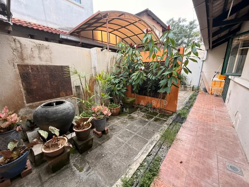 Semi-Detached House for Sale in Beranang (Selangor) - Norlela Abdul Rahman - Exterior - PropertyGuru.com.my