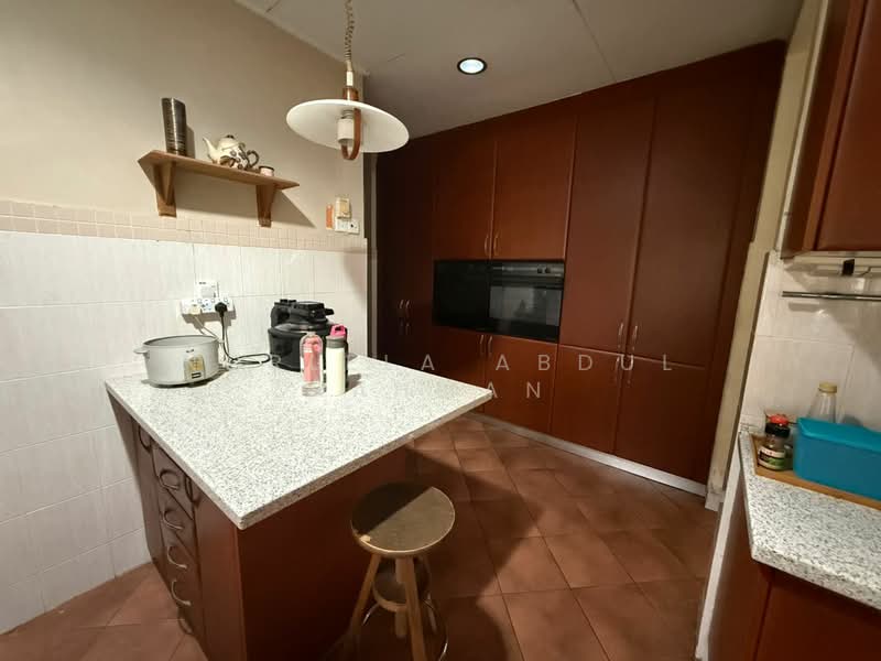 Semi-Detached House for Sale in Beranang (Selangor) - Norlela Abdul Rahman - Kitchen - PropertyGuru.com.my