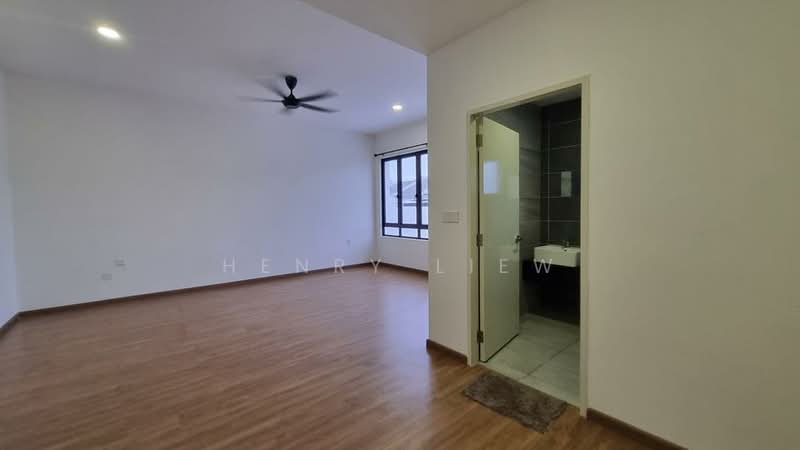 Rumah Teres 2 Tingkat untuk Dijual di Cyberjaya (Selangor) - Henry Liew - PropertyGuru.com.my