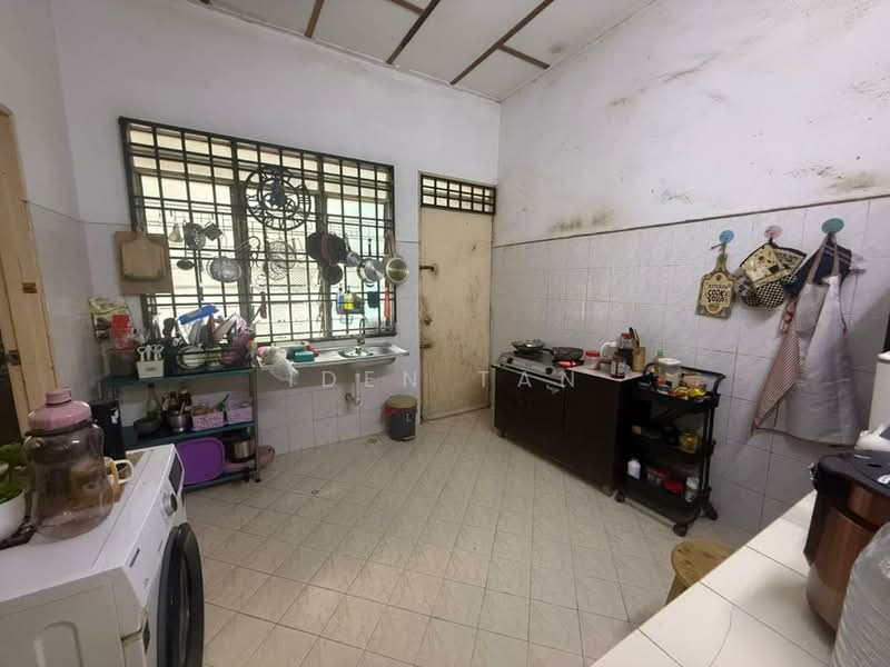 Pulai Utama Pulais Utamas untuk Untuk Dijual - RM 538,000, Mac 2026 - Kitchen - PropertyGuru.com.my