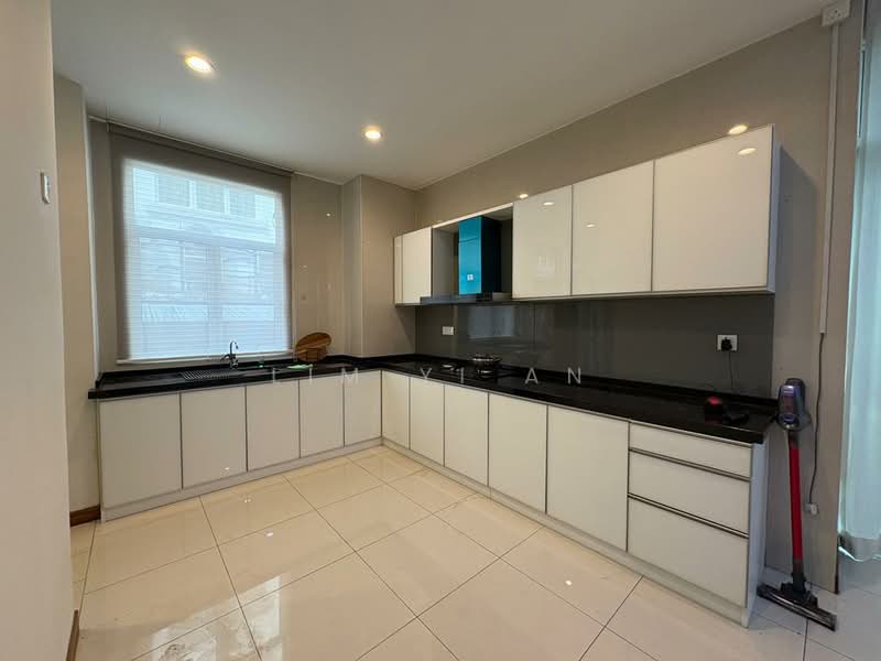 Semi-Detached House for Sale in Gelugor (Penang) - Lim Yi An - Kitchen - PropertyGuru.com.my