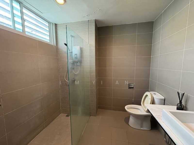 Semi-Detached House for Sale in Gelugor (Penang) - Lim Yi An - Bathroom - PropertyGuru.com.my