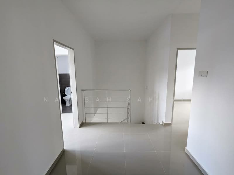 Lake Edge untuk Untuk Disewa - RM 1,500 /bulan, Mac 2026 - Corridor - PropertyGuru.com.my