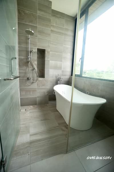 Rumah Banglo untuk Disewa di Telok Panglima Garang (Selangor) - Wilson Ng - Bathroom - PropertyGuru.com.my