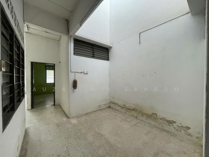 1-storey Terraced House for Sale in Klang (Selangor) - Fauzan bin Sahrom - PropertyGuru.com.my