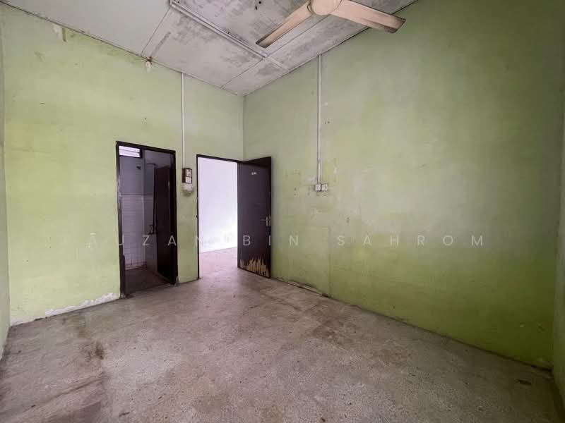 1-storey Terraced House for Sale in Klang (Selangor) - Fauzan bin Sahrom - PropertyGuru.com.my