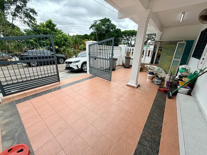 Bandar Selesa Jaya Skudai untuk Untuk Disewa - RM 2,200 /bulan, Mac 2026 - Exterior - PropertyGuru.com.my