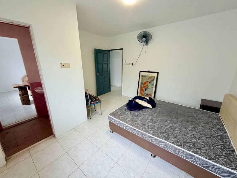 Bandar Selesa Jaya Skudai untuk Untuk Disewa - RM 2,200 /bulan, Mac 2026 - Bedroom - PropertyGuru.com.my