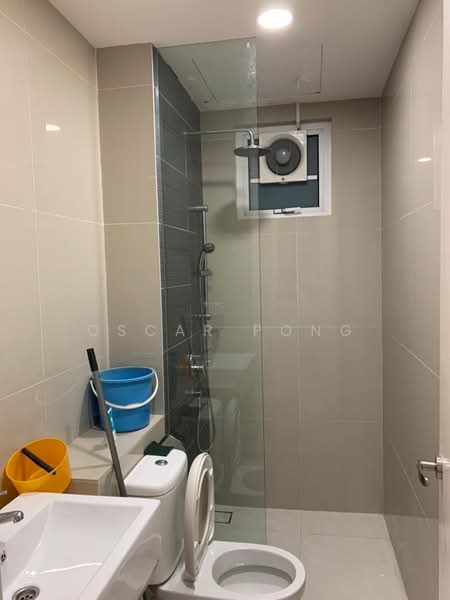 Service Residence for Sale at Desa Green - Oscar Pong - Bathroom - PropertyGuru.com.my